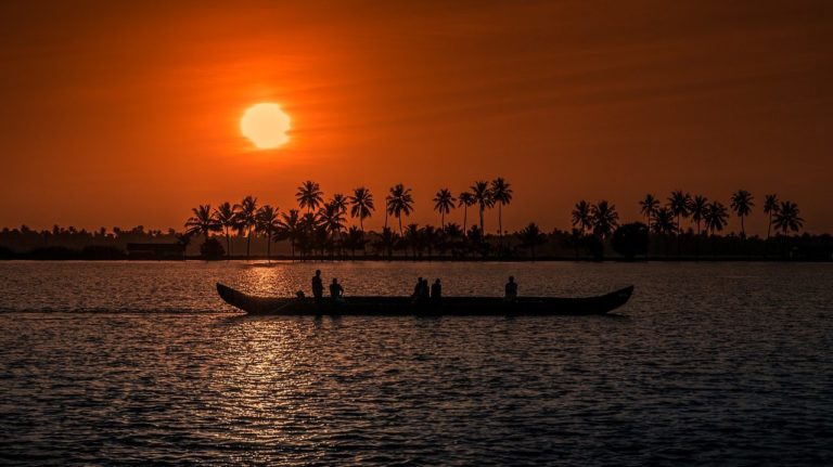 Mom, Dad, and everyone in-between: Why Kerala is the perfect destination for a family packaged tour